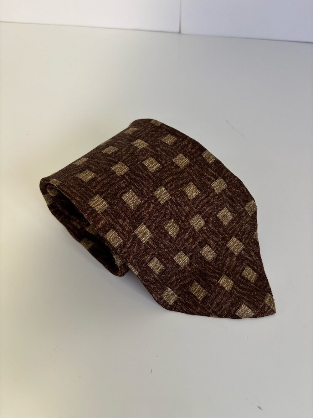 Vintage Silk Calvin Klein Brown Tie with Tan Diamond Motif